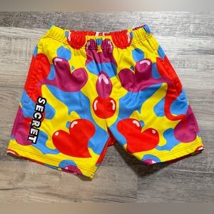 Secret Scientist Sz Medium Multicolor Heart Print Black Men's Shorts 100% Cotton